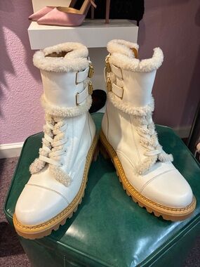 See By Chloé Cream Shearling-Trim Lace-Up Combat Boots